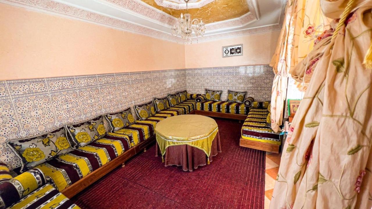 Dar Haut De Gamme Et A Un Prix Imaginaire Hostcom For Families Only Уджда Екстер'єр фото